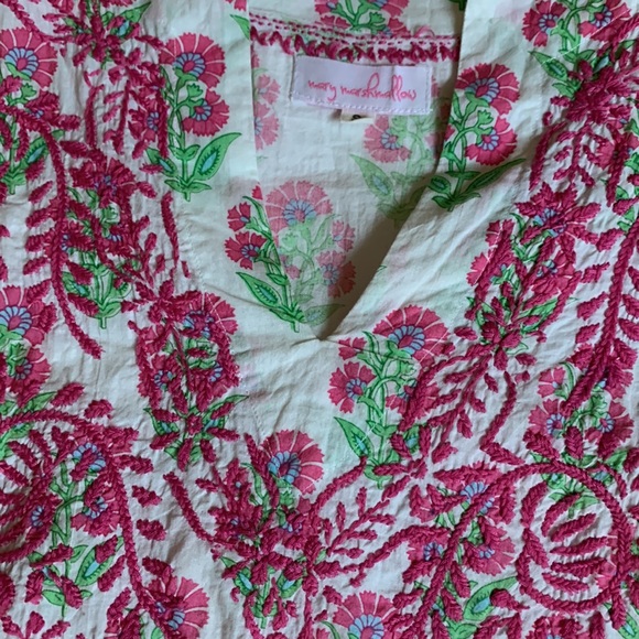 Adorable Mary Marshmallow fine cotton tunic with detailed embroidery. - Picture 4 of 14